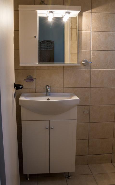 Sea View Suite Метана Экстерьер фото